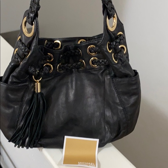 Michael Kors Handbags - 🖤NEW💕Michael Kors Lamb leather bag
